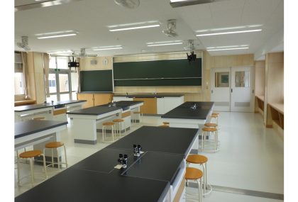 日当山中学校校舎　32号棟ほか