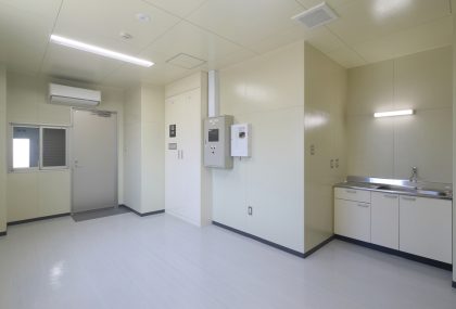 山川町漁業協同組合 超低温冷蔵庫