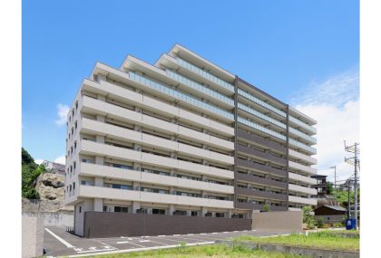 アルファスマート草牟田