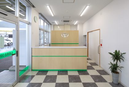 トヨタレンタリース鹿児島　名瀬港店