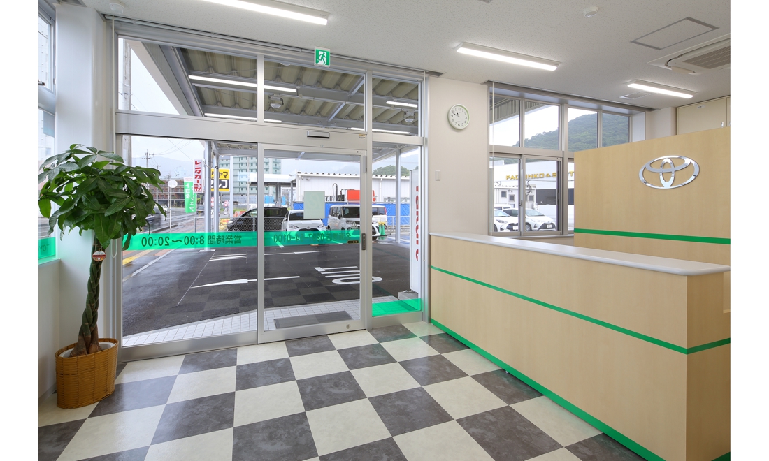 トヨタレンタリース鹿児島　名瀬港店